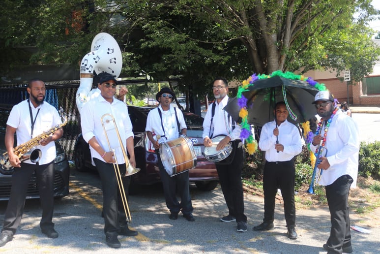 Gallery photo 8 of Four 0 Four Brassband-Official BB of Atl