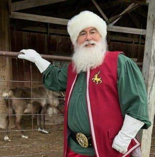 Gallery photo 6 of Fox River Santa