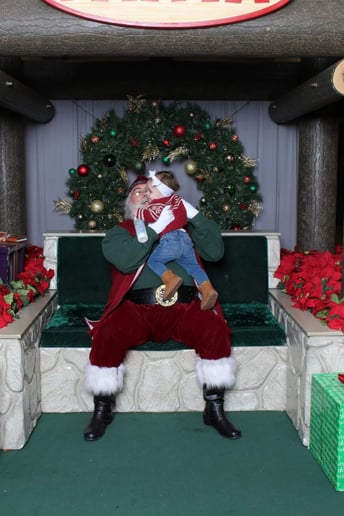 Gallery photo 7 of Fox River Santa