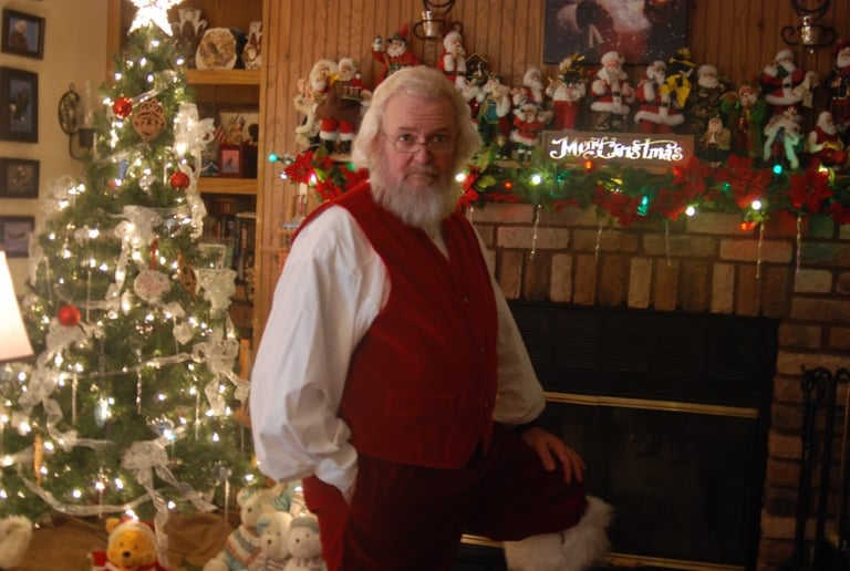 Gallery photo 7 of Fox Valley Santa