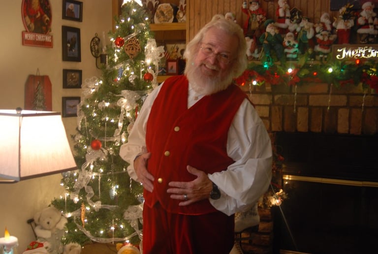 Gallery photo 9 of Fox Valley Santa