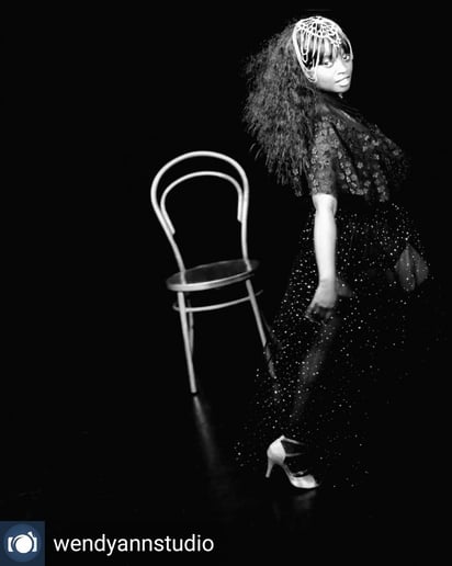 Gallery photo 1 of Foxy Belle Afriq
