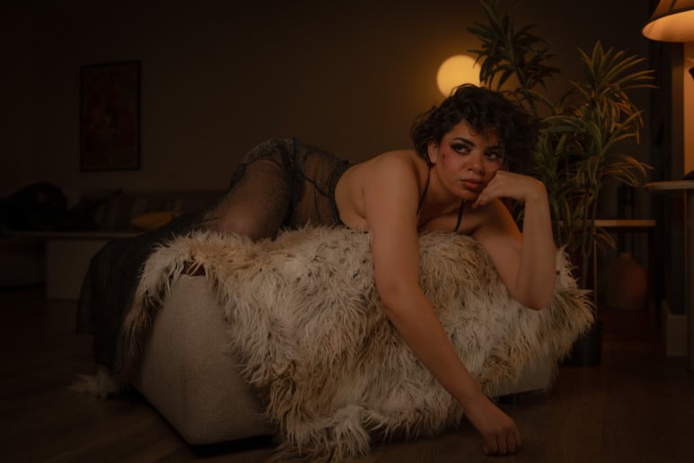Gallery photo 3 of Foxy Love