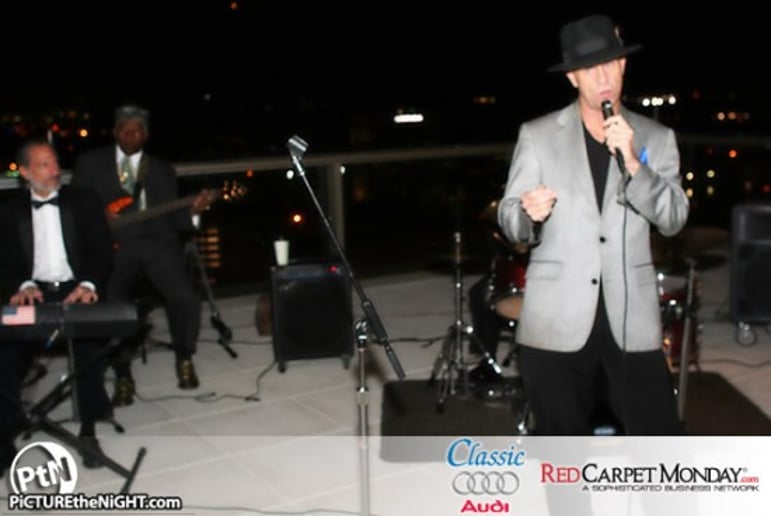Gallery photo 9 of David Roberts Band