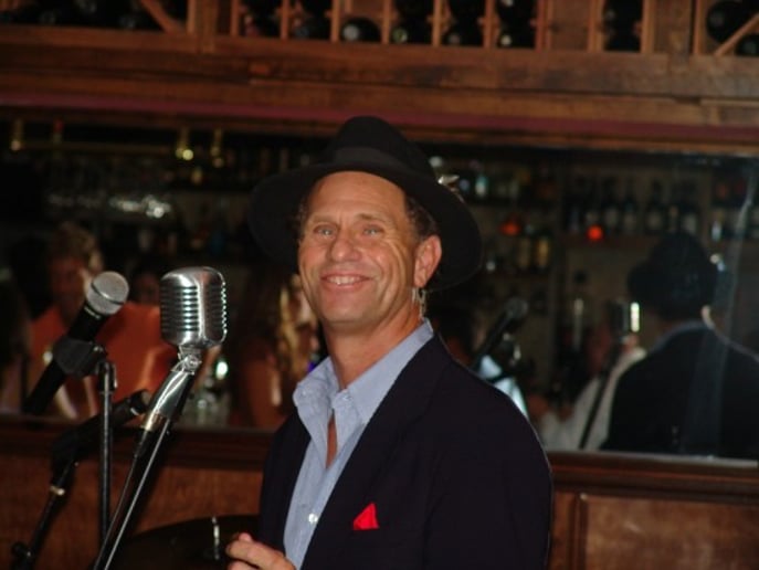 Gallery photo 11 of David Roberts Band