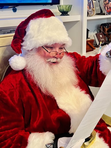 Gallery photo 9 of Santa Frank