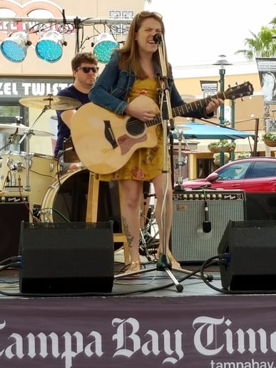 Gallery photo 6 of Frankie Raye