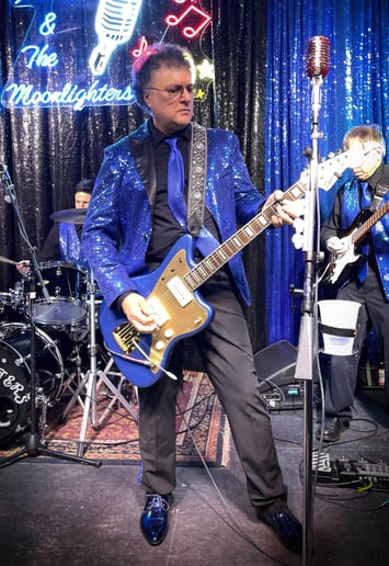 Gallery photo 25 of Frankie & The Moonlighters