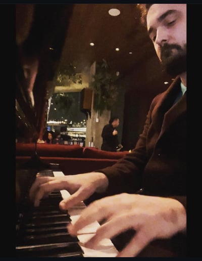 Gallery photo 2 of Franklin Dambra - Jazz Pianist
