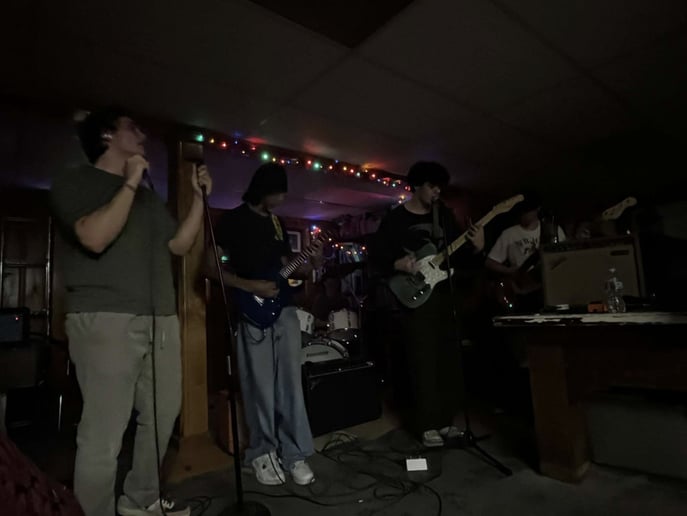 Gallery photo 3 of Camber Band