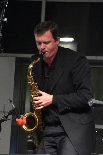 Gallery photo 1 of Fred Vaughan, Saxophonist