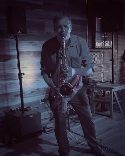 Gallery photo 7 of Fred Vaughan, Saxophonist