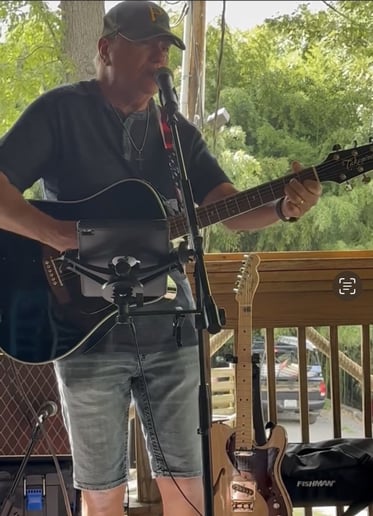 Gallery photo 6 of Freddie Alan music