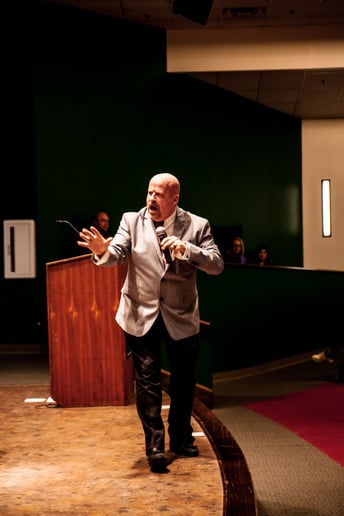 Gallery photo 6 of Freddie Pierce- Magician-Entertainer