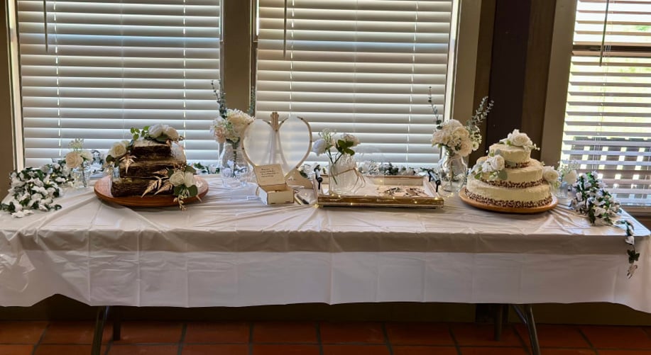Gallery photo 1 of Fredericksburg Decor