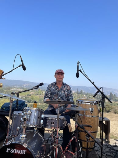 Gallery photo 6 of Free Elements band