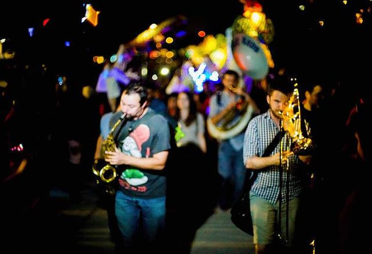 Gallery photo 6 of Free Radicals