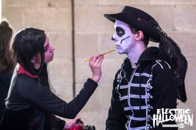 Gallery photo 3 of Freebird Face Painting