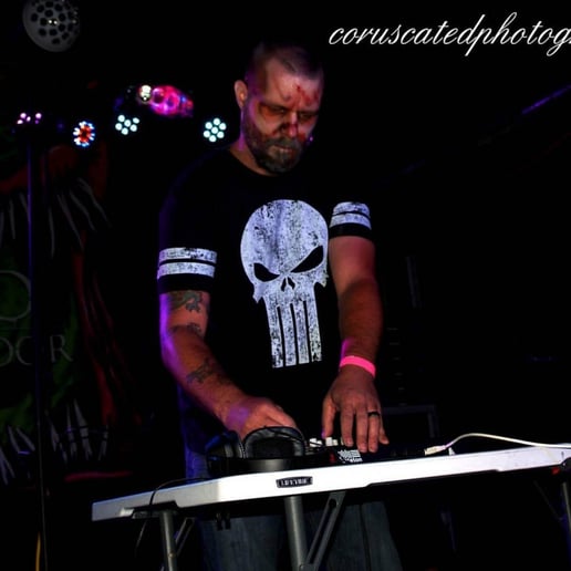 Gallery photo 10 of Junkie Bass Studios