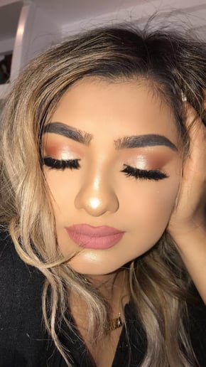 Gallery photo 1 of Freelance Makeup Artist