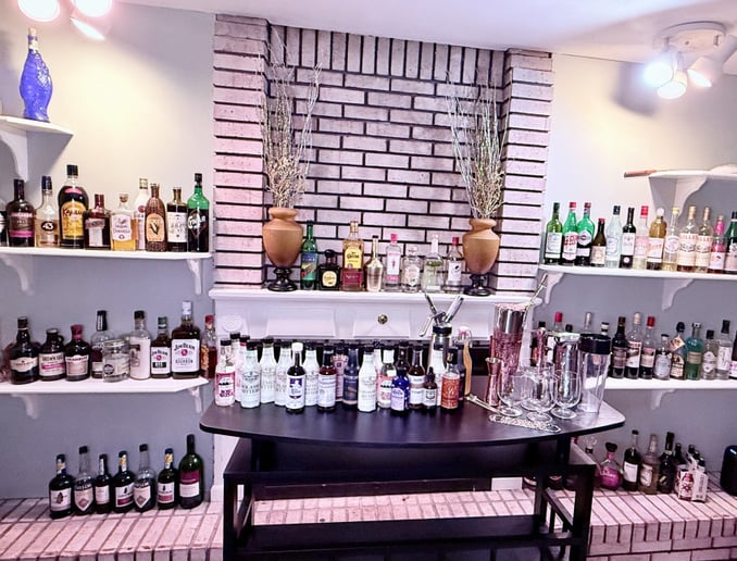 Gallery photo 9 of Bender Mixology Services