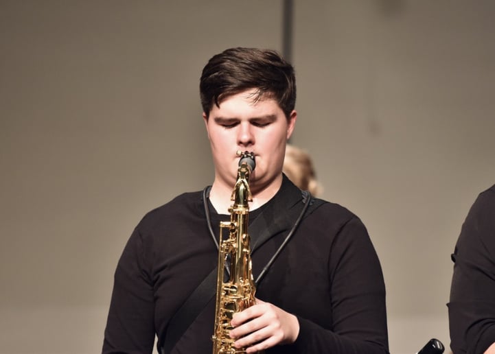 Gallery photo 1 of Milo Oldfield – Freelance Saxophonist
