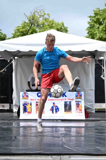 Gallery photo 1 of Freestyle Soccer Tricks
