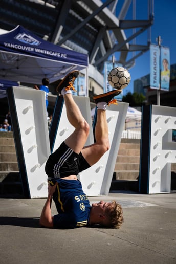 Gallery photo 7 of Freestyle Soccer Tricks