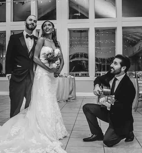 Gallery photo 4 of French Classical Guitar & Pop Singer