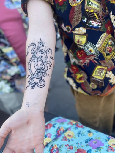 Gallery photo 7 of French Quarter Henna