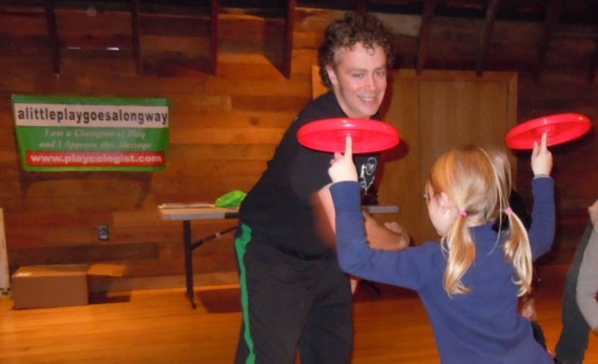 Gallery photo 3 of Frisbee Guy