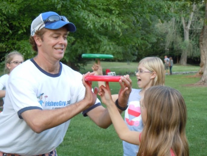 Gallery photo 4 of Frisbee Guy