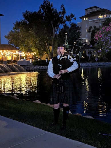 Gallery photo 1 of Front Range Bagpiping