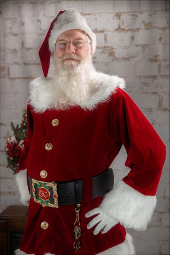 Gallery photo 6 of T-Town Santa