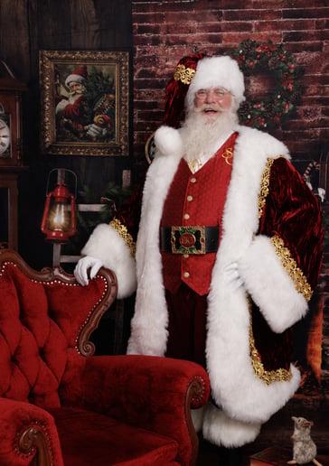 Gallery photo 1 of T-Town Santa
