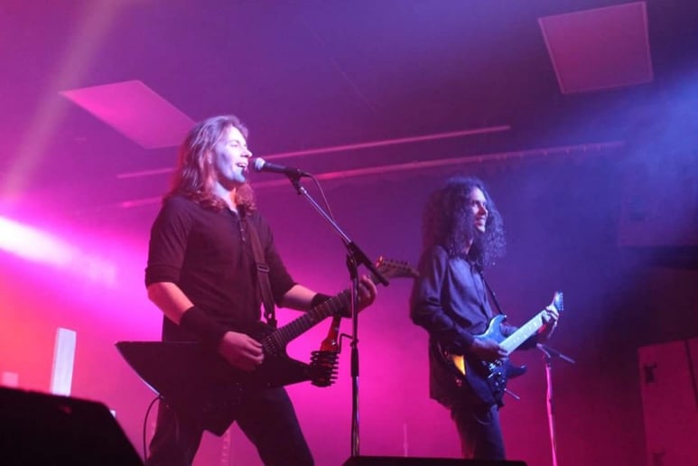 Gallery photo 2 of Dyers Eve