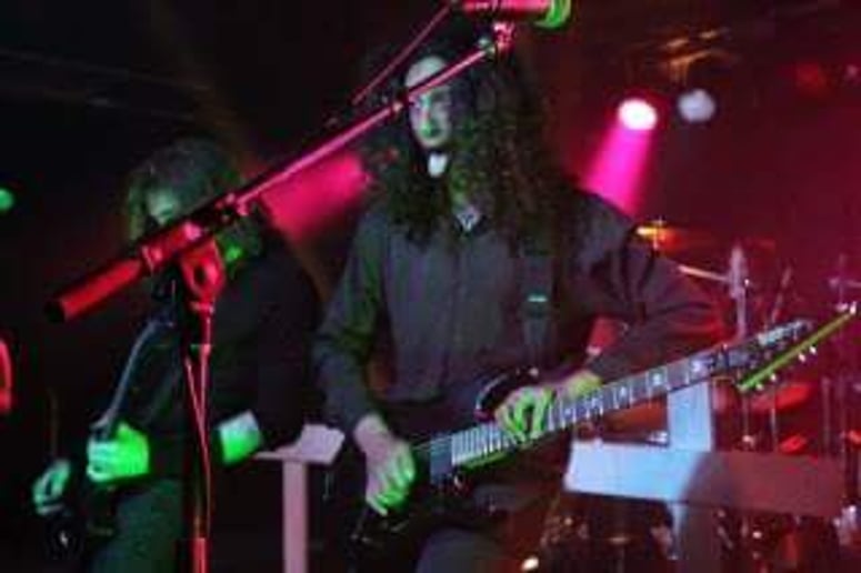 Gallery photo 3 of Dyers Eve