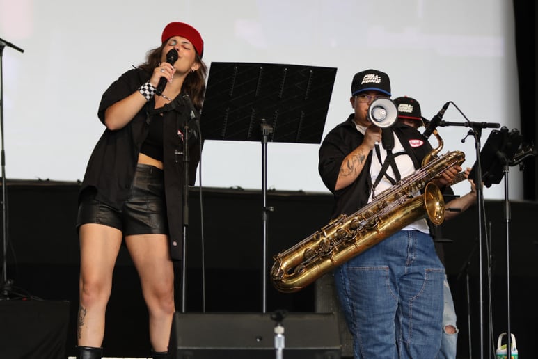 Gallery photo 5 of Full-Throttle Funk