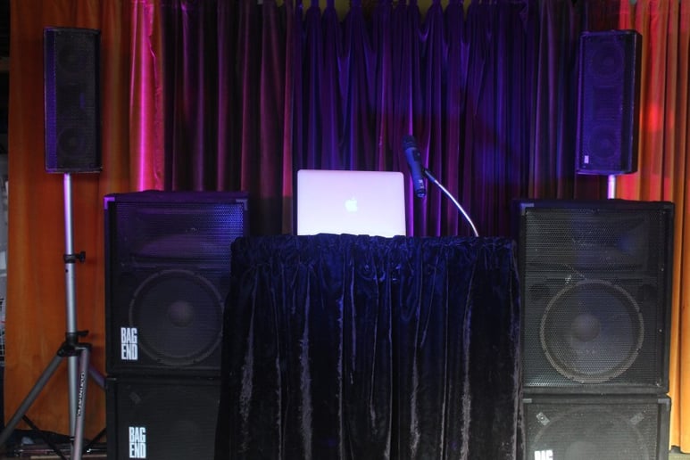 Gallery photo 2 of Fullmoon DJ