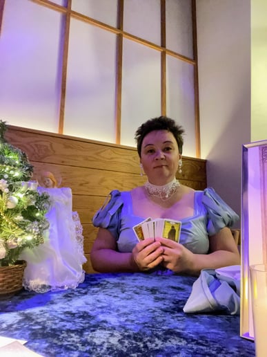 Gallery photo 5 of Immersive Tarot Experiences for Upscale Bay Area Events