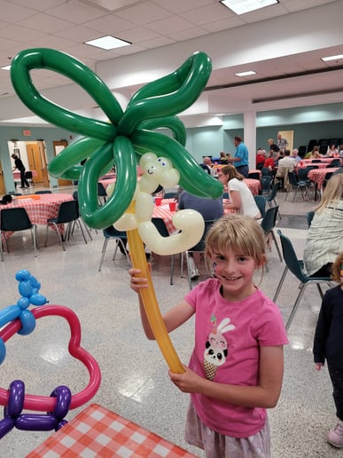 Gallery photo 1 of Fun Balloon Twisting Entertainment