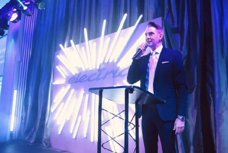 Gallery photo 9 of Matthew Kevin Anderson Emcee