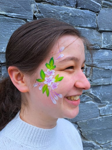 Gallery photo 4 of Funky Brush Face Painting