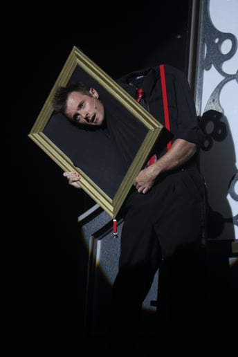 Gallery photo 13 of Funny Hyper Magic - Christopher James