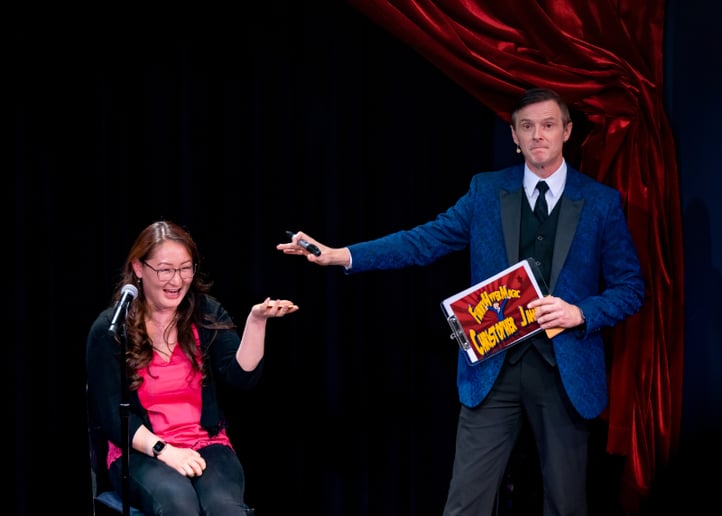 Gallery photo 14 of Funny Hyper Magic - Christopher James