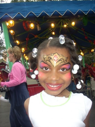 Gallery photo 1 of Funtastic Faces by Tashia