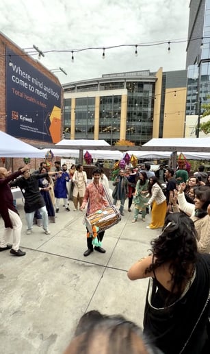 Gallery photo 3 of Fusion Dholi Ajisth