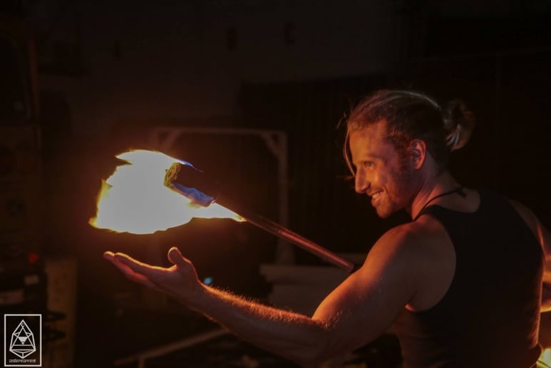 Gallery photo 7 of Elemental Entertainer