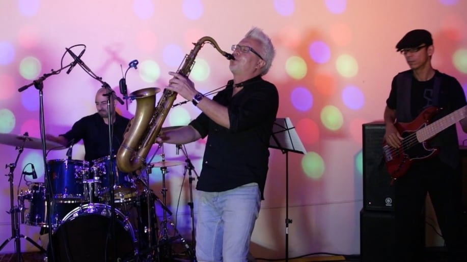 Gallery photo 9 of Gen Sax & Funky Stuff - Saxophonist/Band