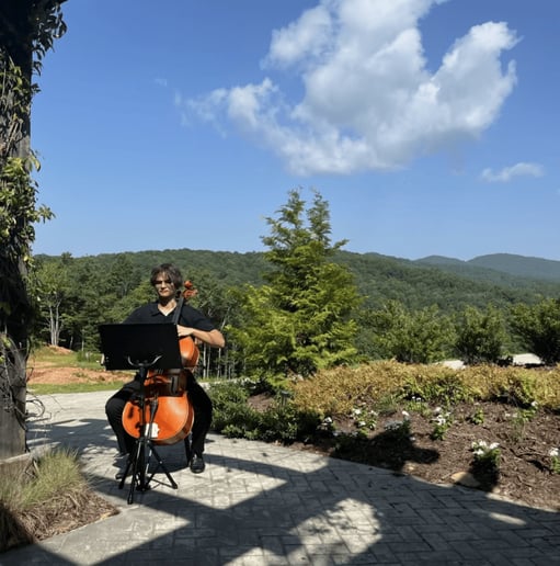 Gallery photo 2 of Gabriel Harmon, cellist